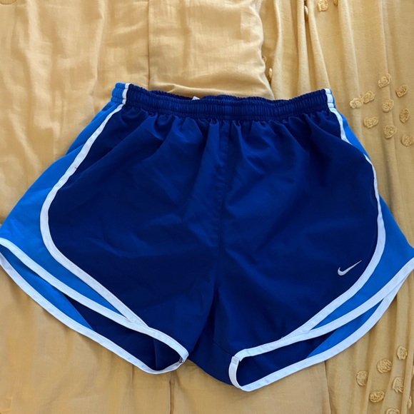 Nike Tempo Running Shorts - Picture 1 of 2